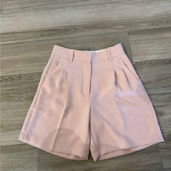 wilfred aritzia shorts - Picture 1 of 5